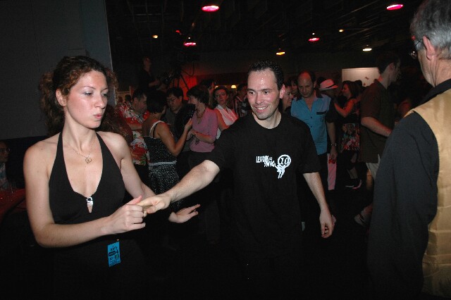 min 2007 11 10 fous swing 109